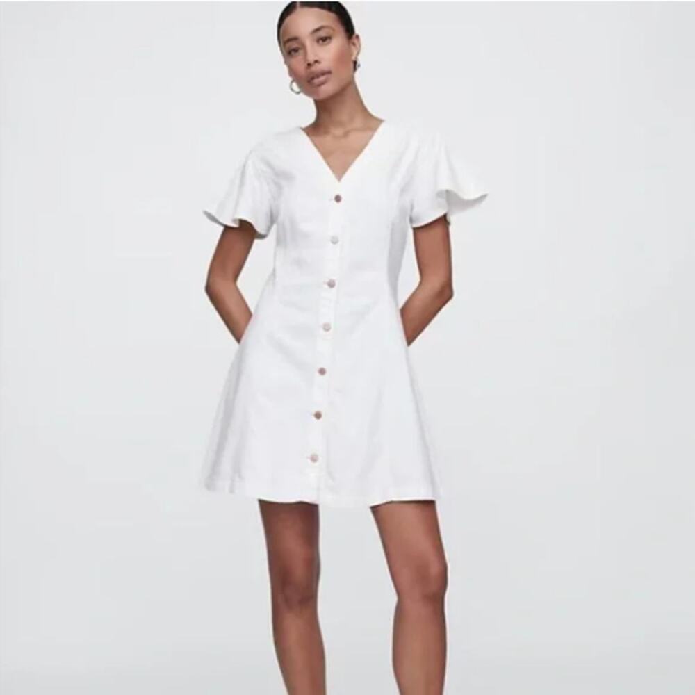 Women's White Button-Front V-Neck Dress